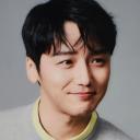 변요한 배우