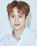 닉쿤 배우